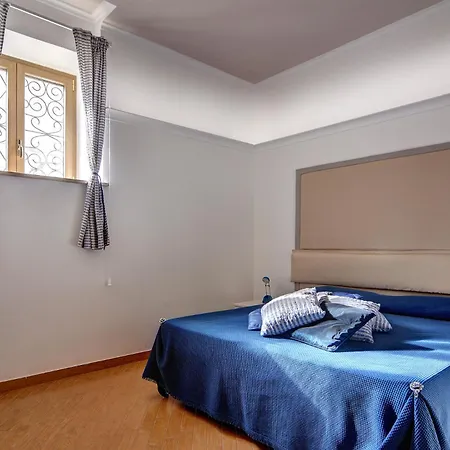 Gocce - Casa Dellaccademia In Centre アパート *