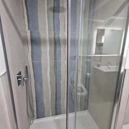 Apartman Gocce - Casa Dellaccademia In Centre