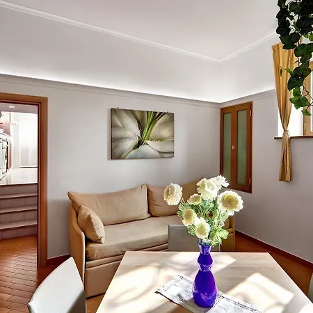 Apartment Gocce - Casa Dellaccademia In Centre Sorrent